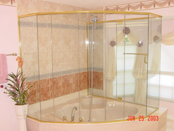 Curved Shower Doors Ft Myers Beach, Florida